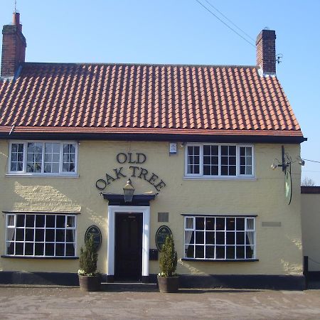 Old Oak Tree Hotel South Kilvington Buitenkant foto