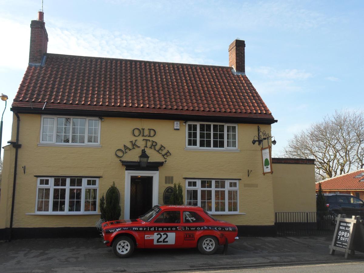 Old Oak Tree Hotel South Kilvington Buitenkant foto